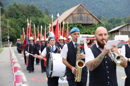 Slovesnost ob prevzemu gasilskega vozila GVC II  v PGD Šmartno v Tuhinju (16)